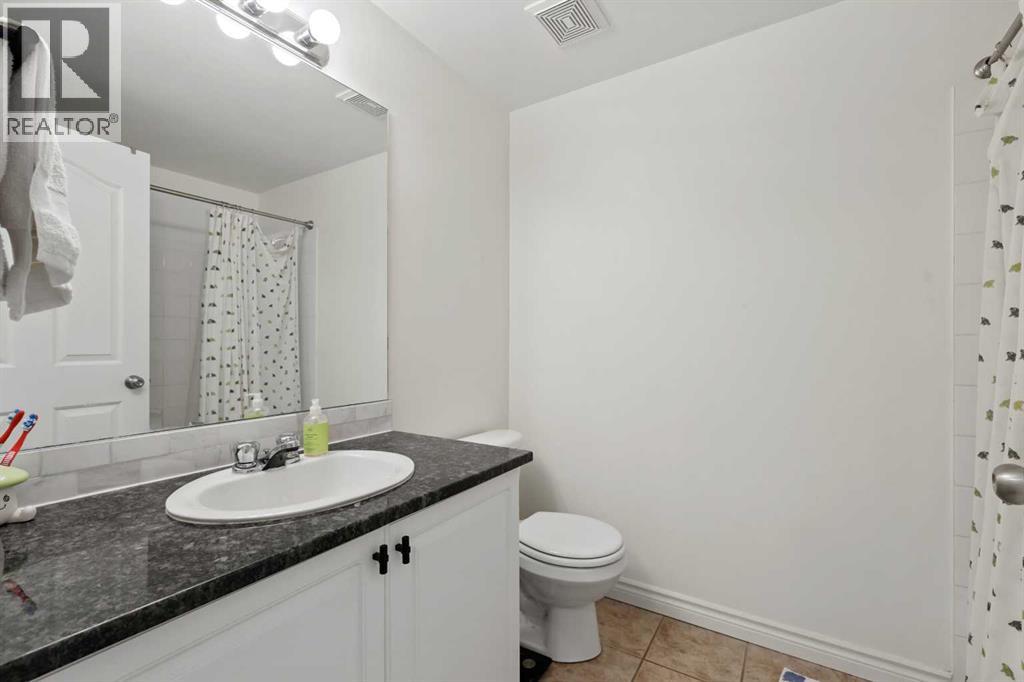 Single Family House for Sale in    Avenue SW Lower Mount Royal Calgary 