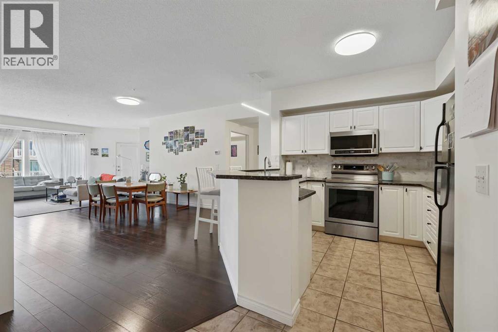 Single Family House for Sale in    Avenue SW Lower Mount Royal Calgary 