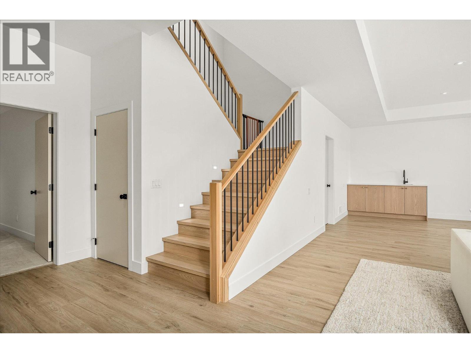  1395 April Springs Court, Kelowna