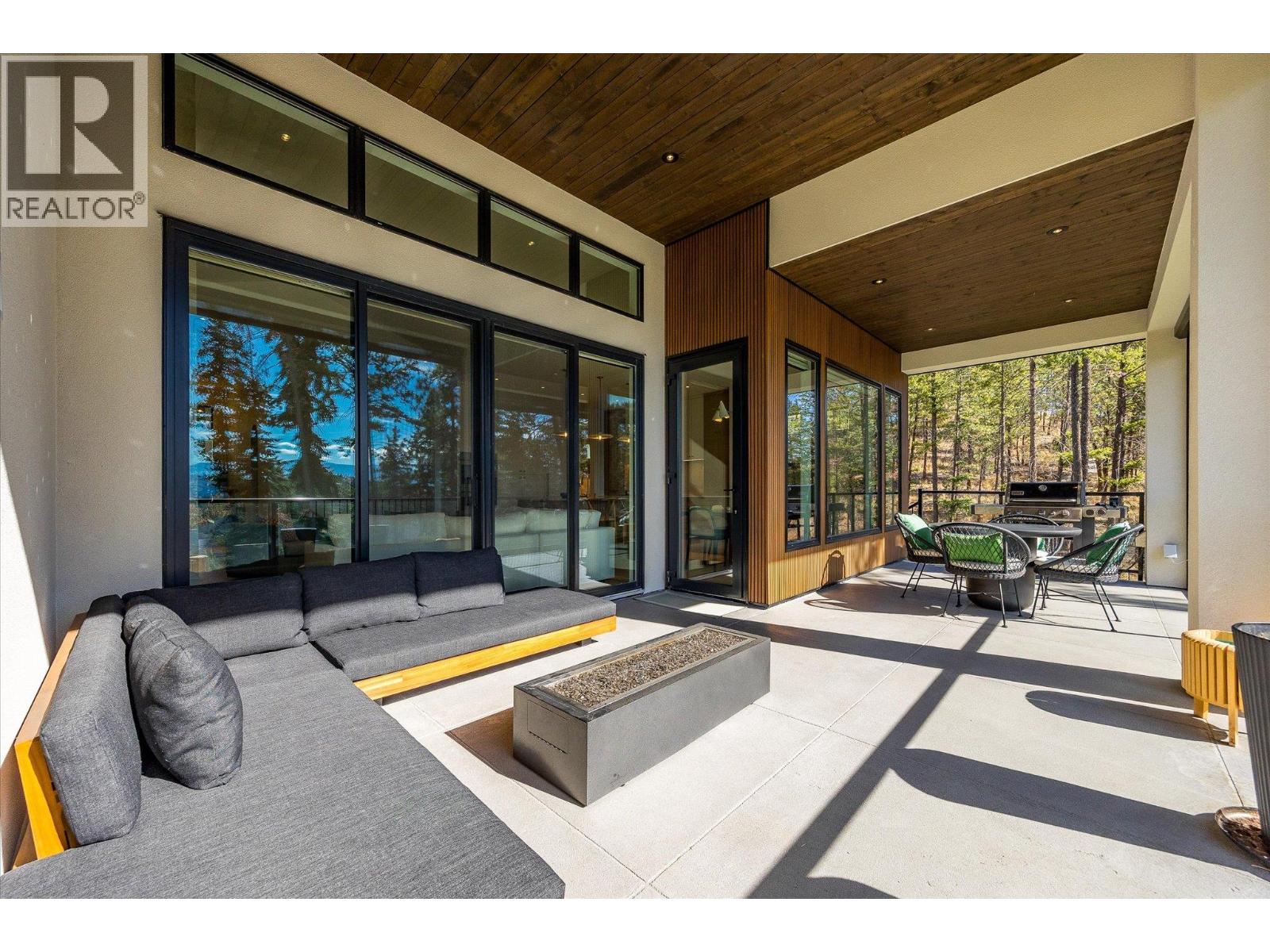  1395 April Springs Court, Kelowna