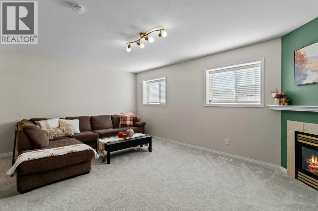 33 Donlevy Avenue, Red Deer