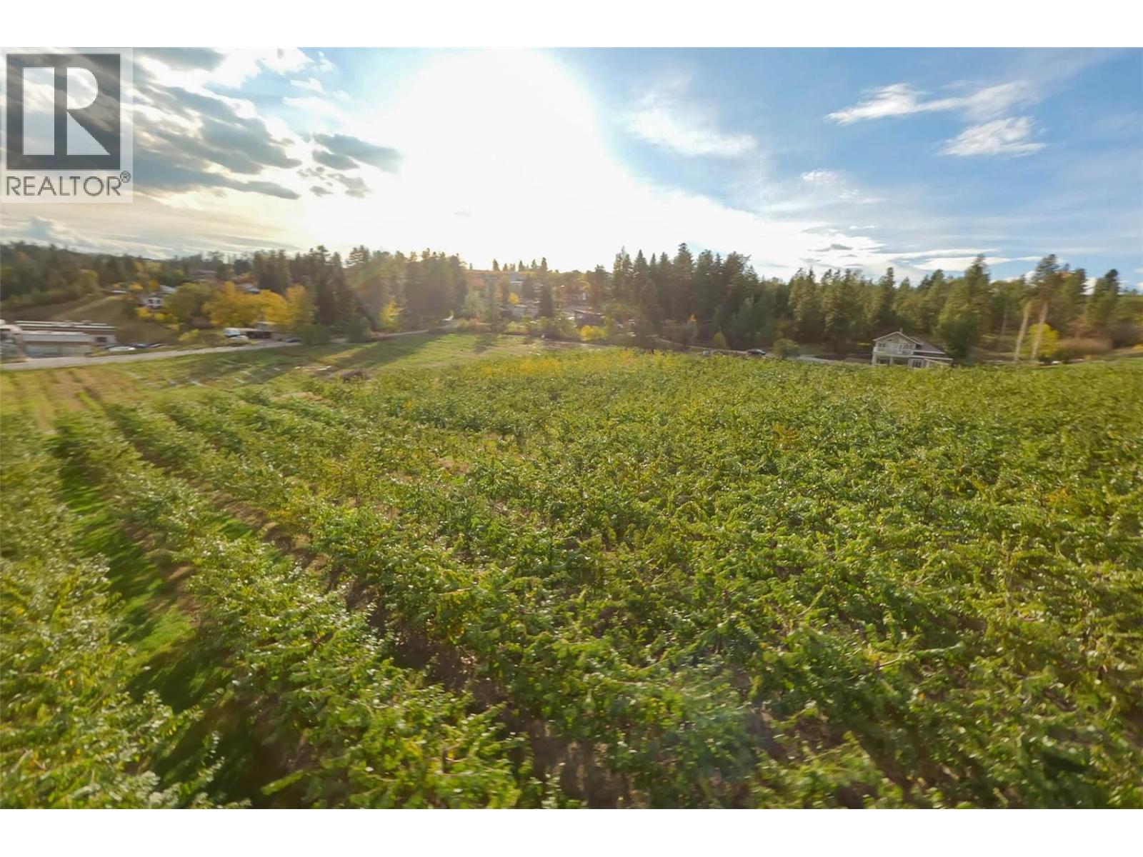  11938 Oceola Road, Lake Country