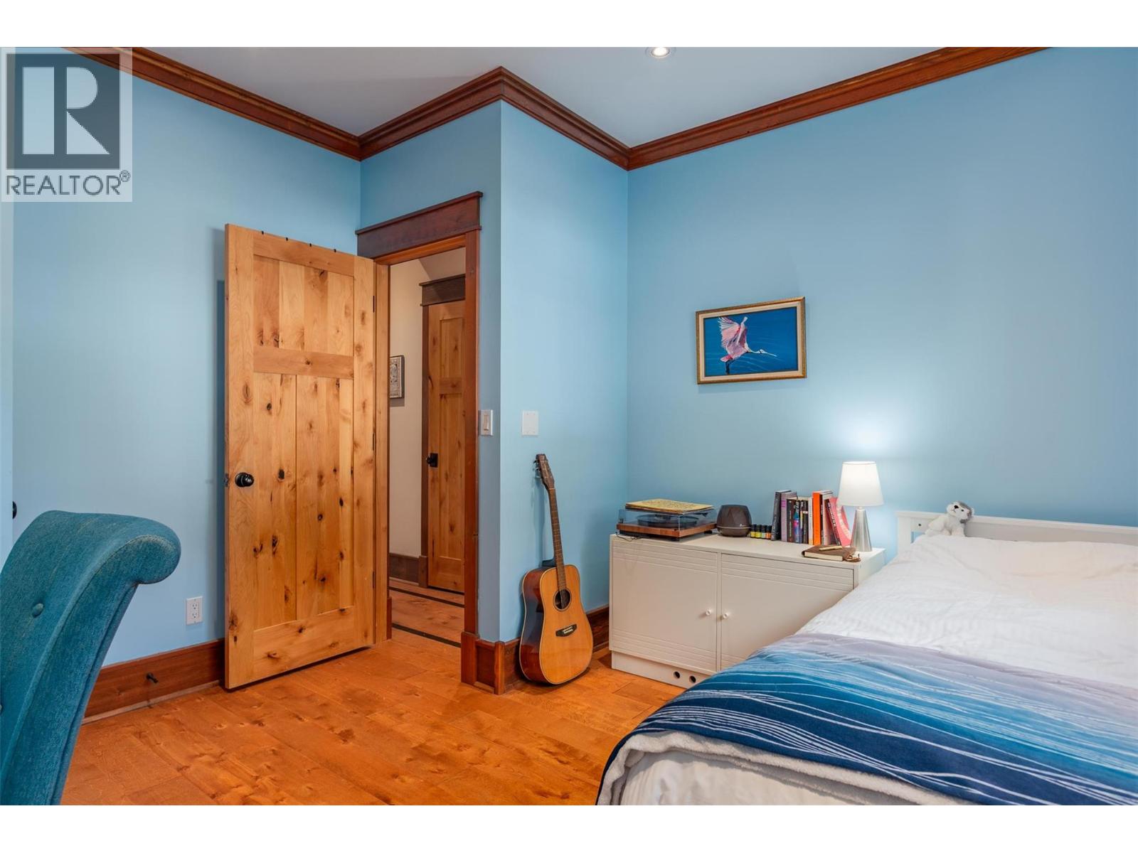 422 VIEW Street, Kaslo