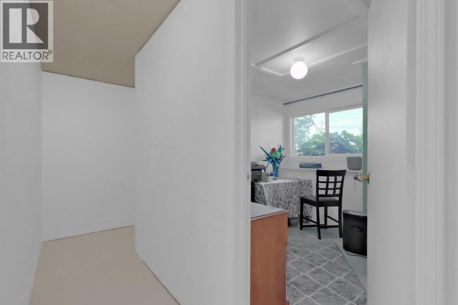  1575 COLUMBIA Street, Penticton