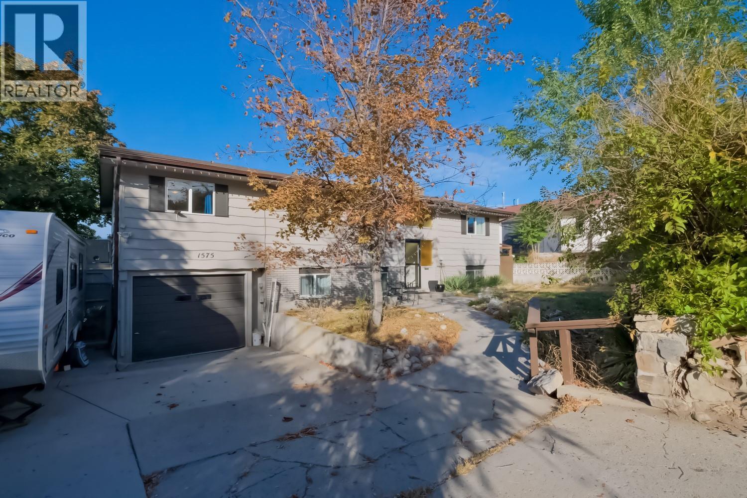  1575 COLUMBIA Street, Penticton