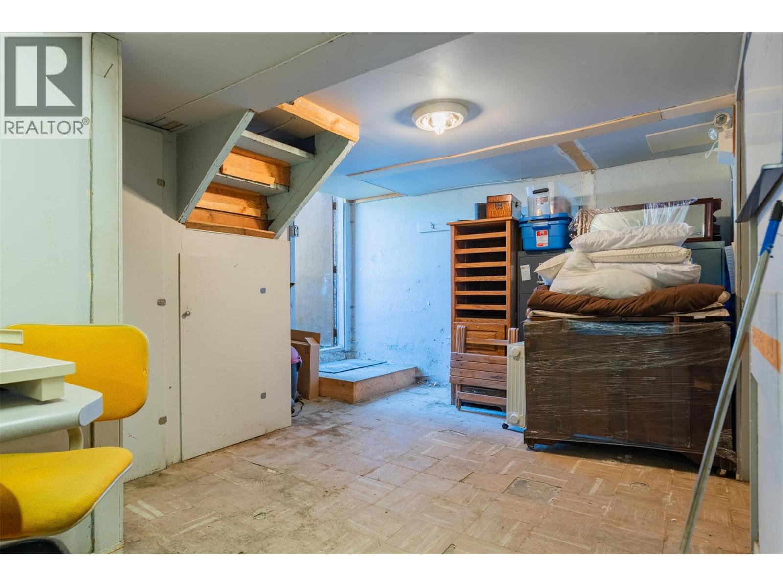  424 Front Street, Kaslo