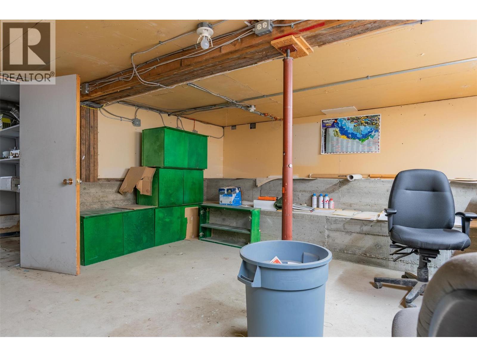  424 Front Street, Kaslo