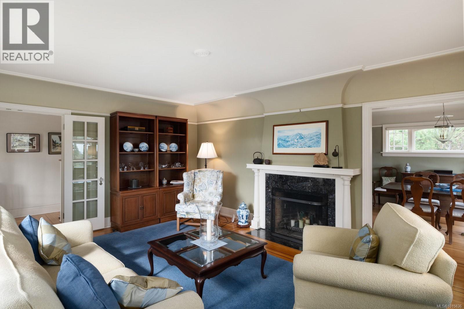  2162 Brighton Avenue, Oak Bay