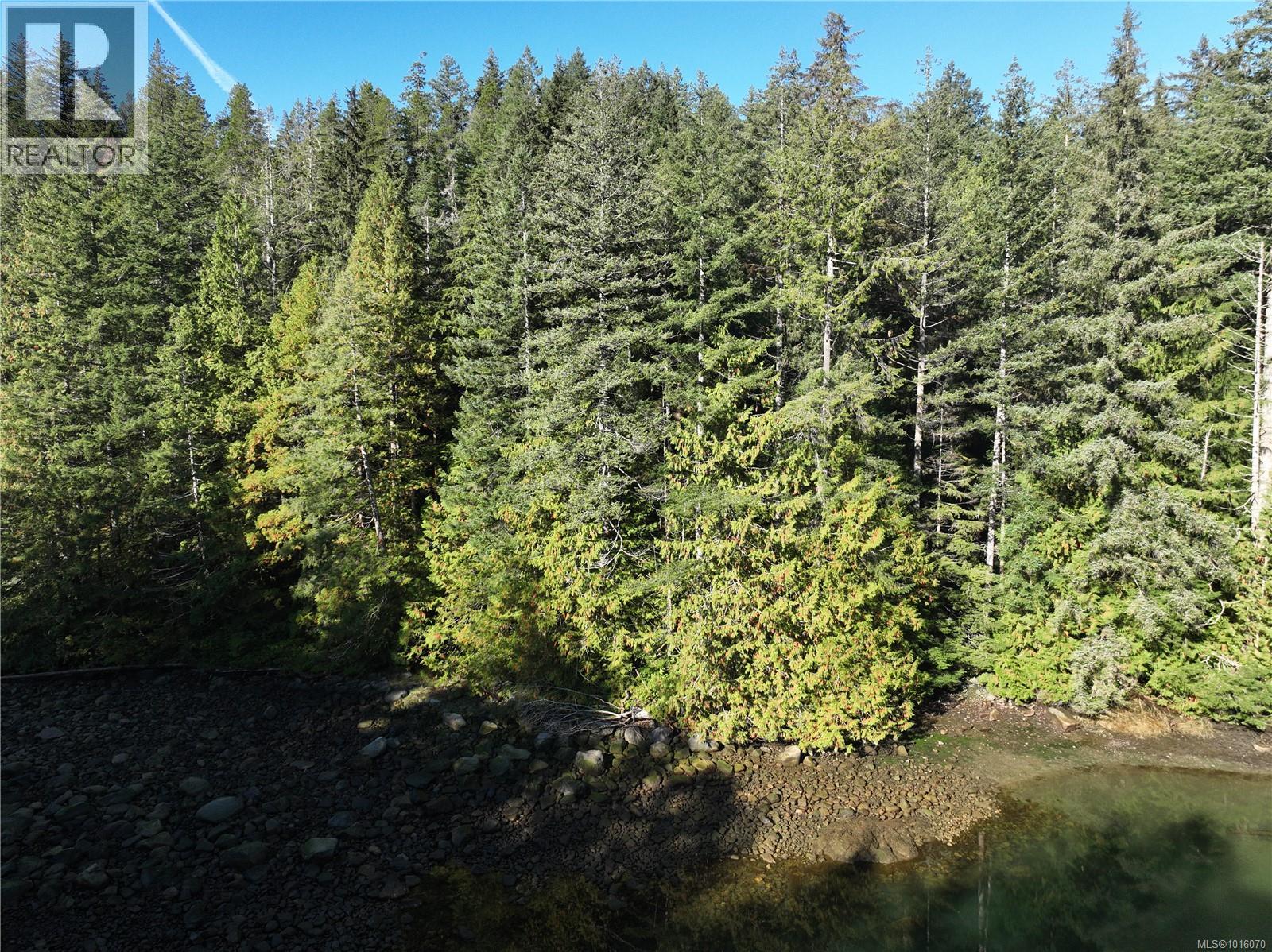 LOT 60 BUSBY ISLAND - 11