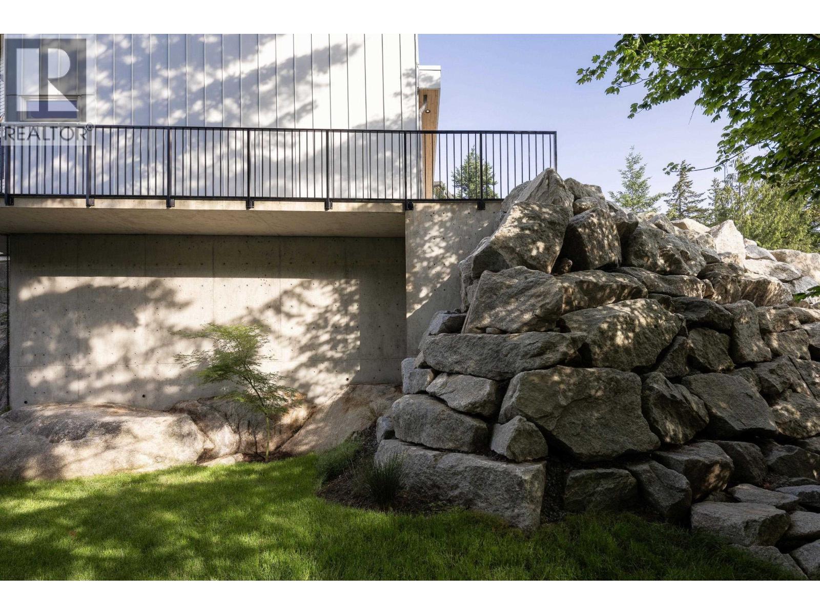 38243 VISTA CRESCENT, Squamish