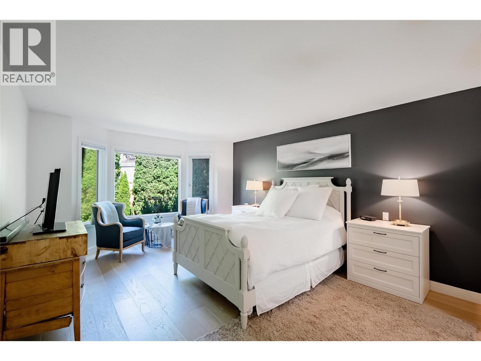 310 650 Lexington Drive, Kelowna