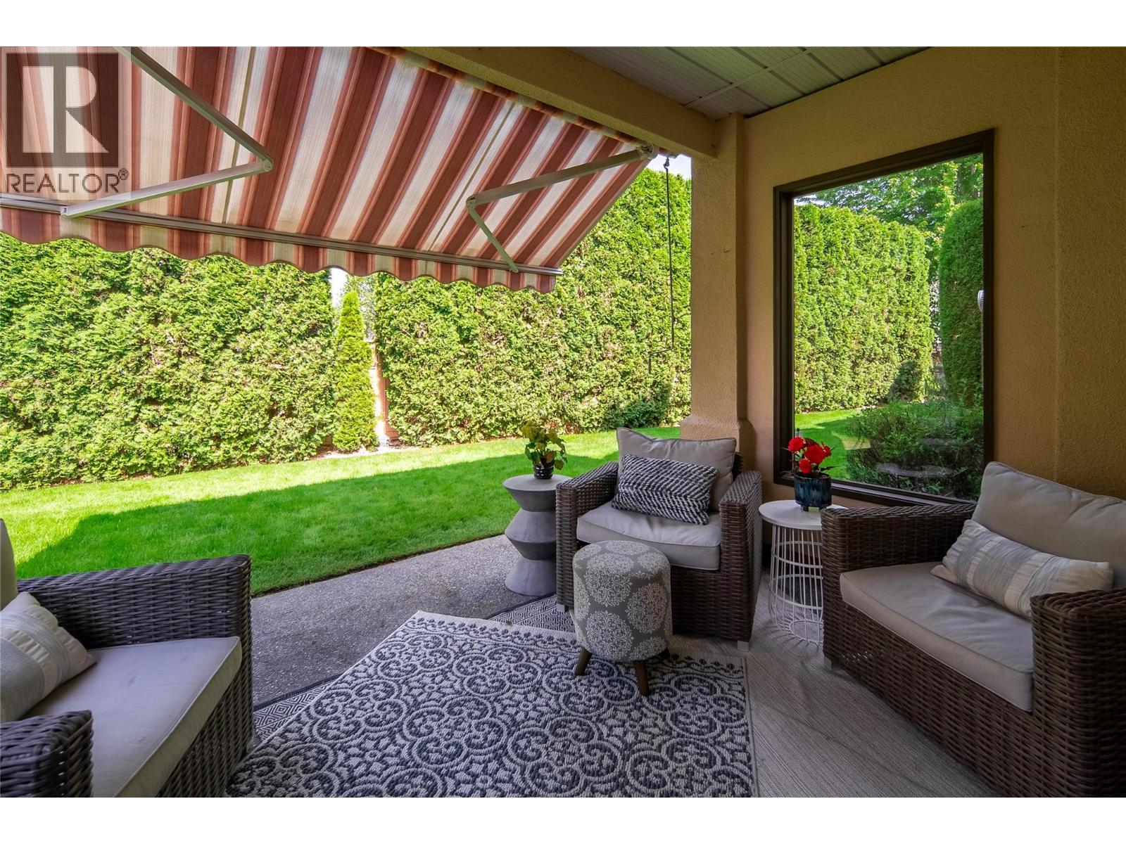 310 650 Lexington Drive, Kelowna