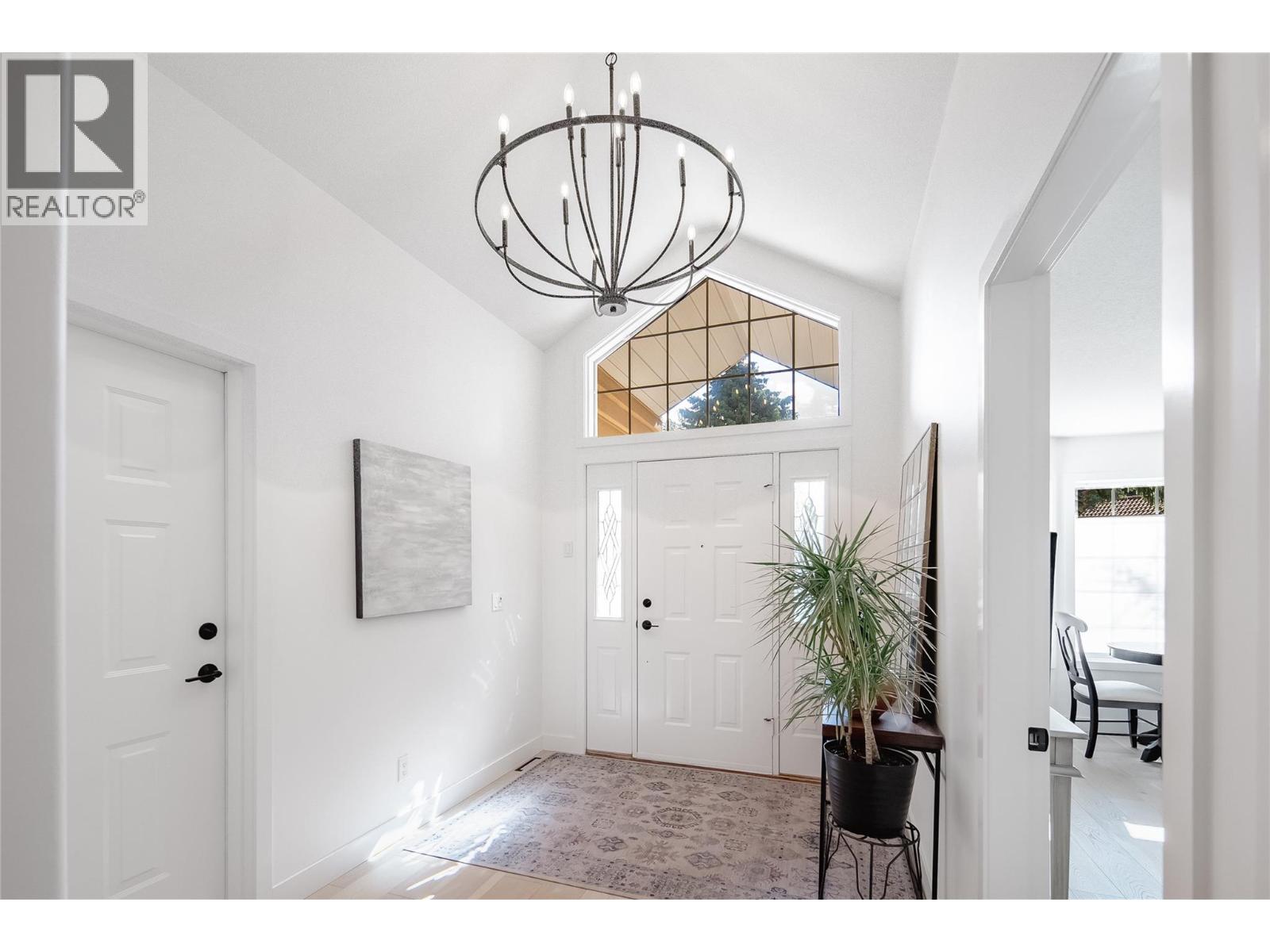 310 650 Lexington Drive, Kelowna