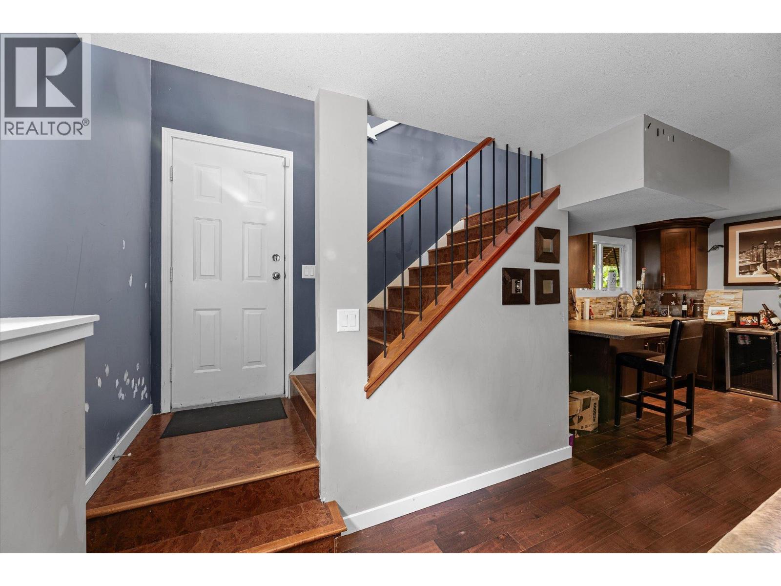  1234 Oswell Drive, Kelowna