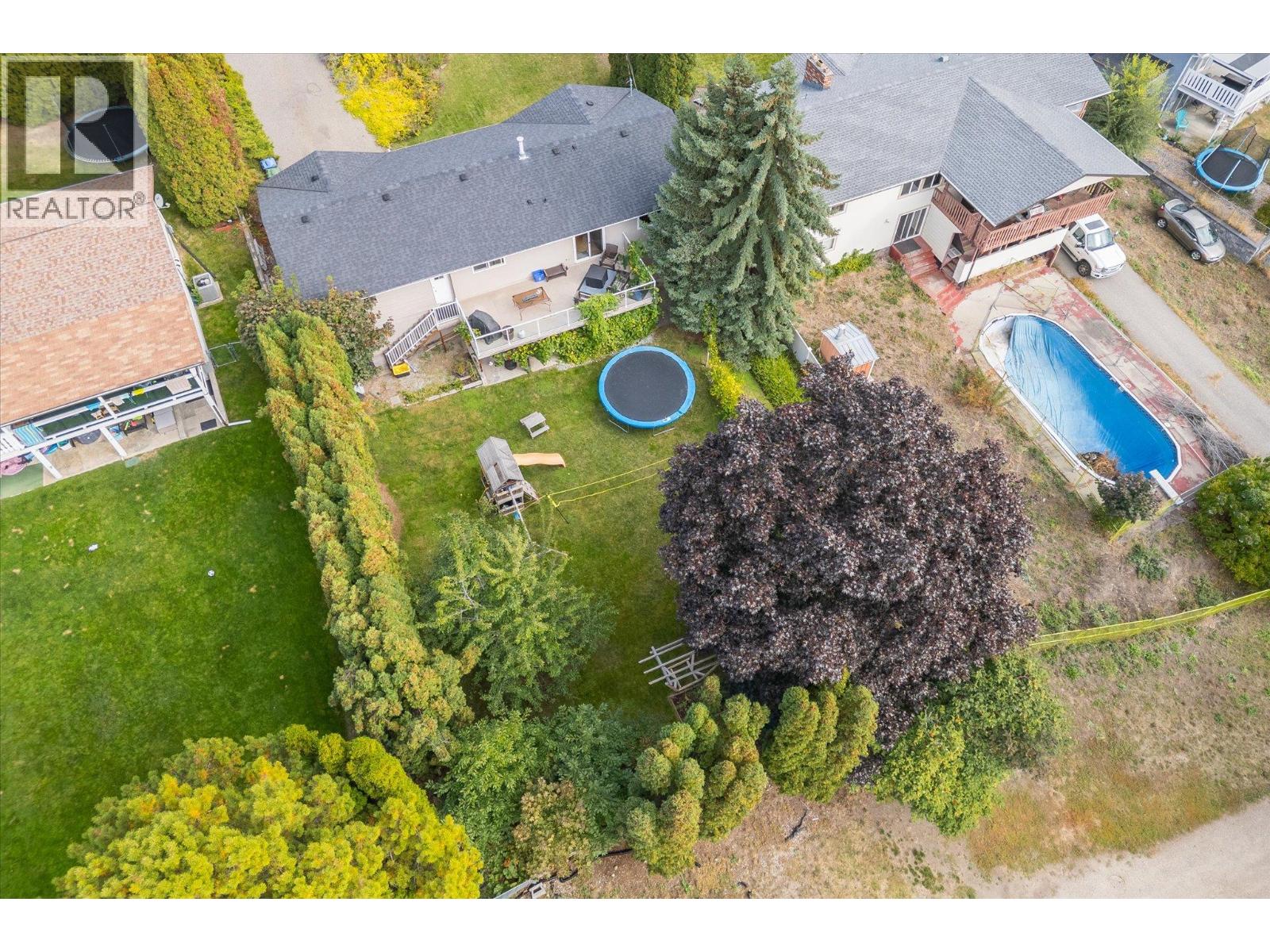  1234 Oswell Drive, Kelowna