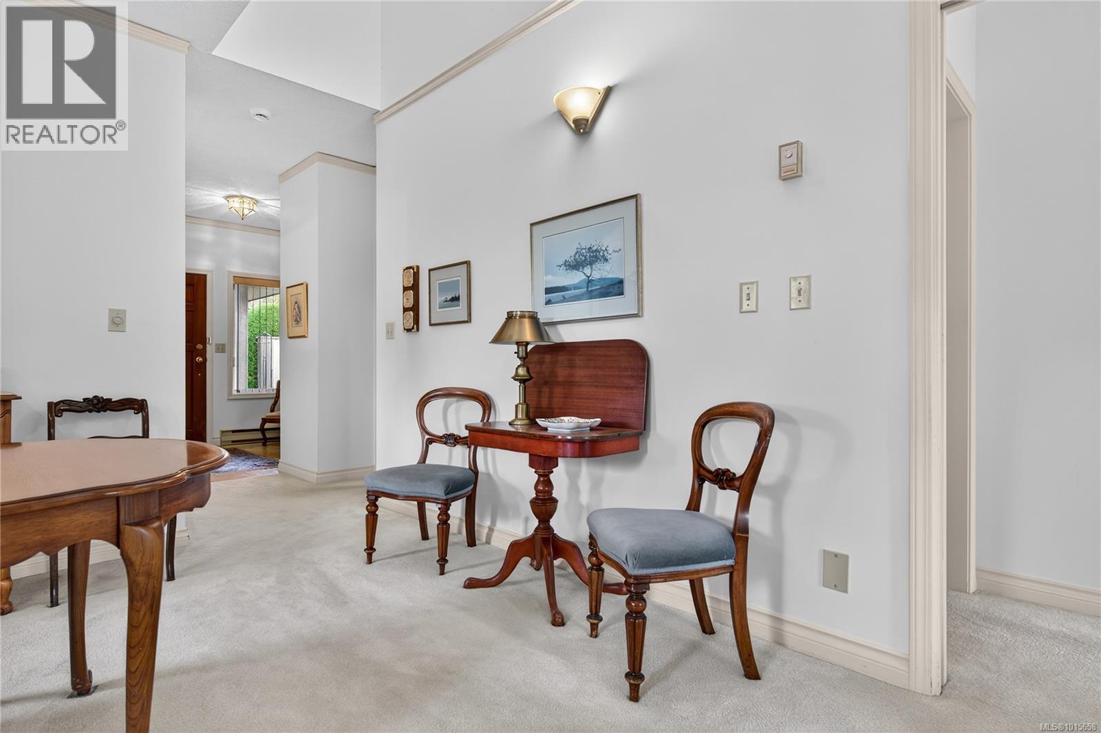 21 4318 Emily Carr Drive, Saanich