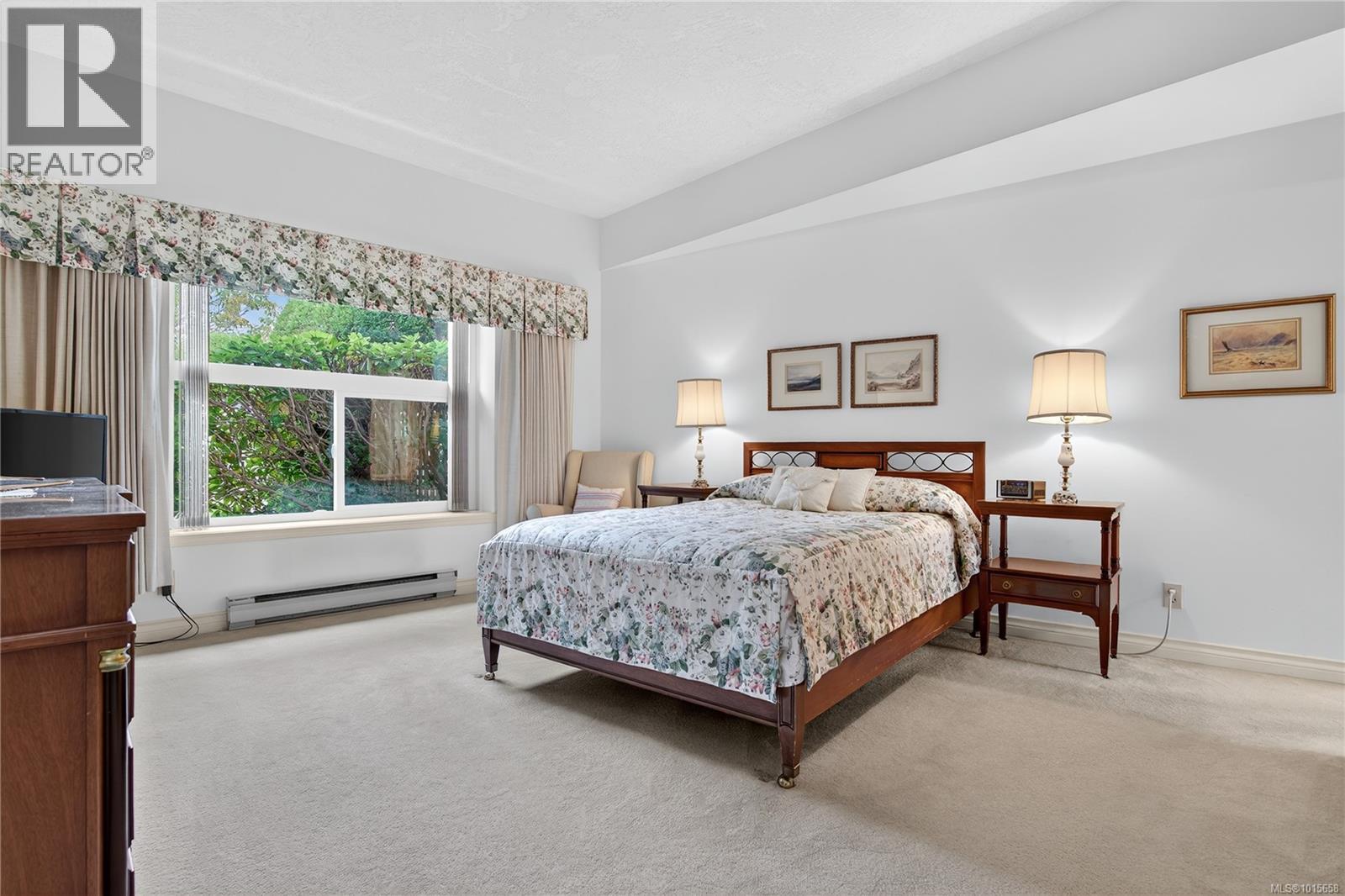 21 4318 Emily Carr Drive, Saanich