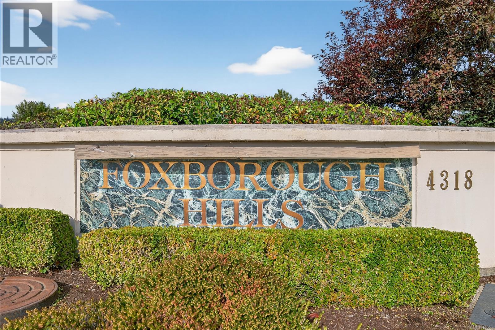 21 4318 Emily Carr Drive, Saanich