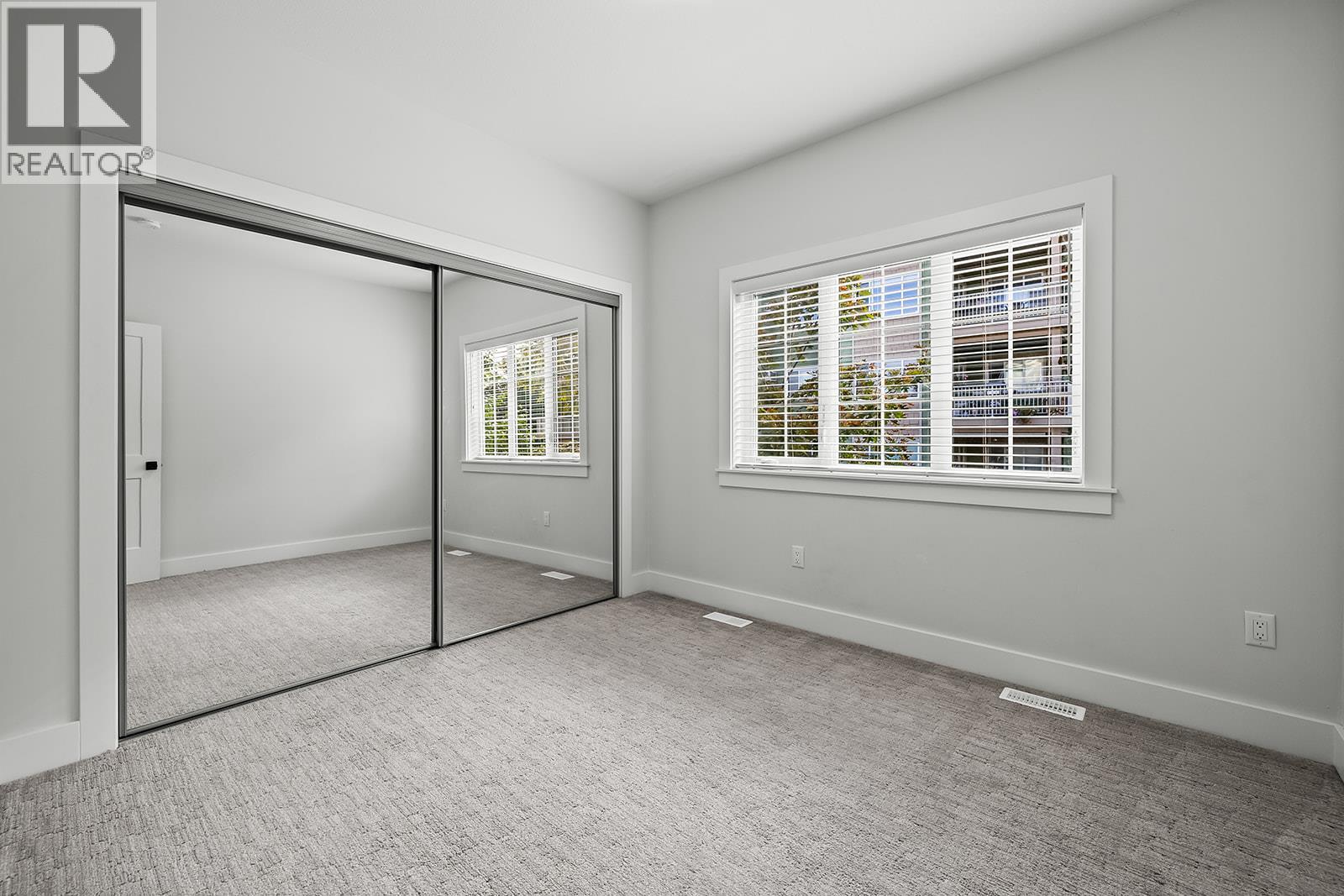 8 644 Lequime Road, Kelowna