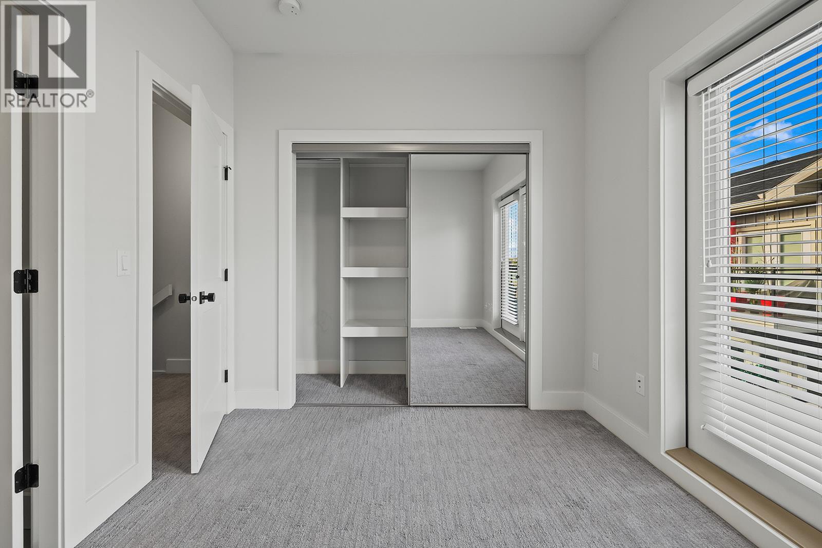 8 644 Lequime Road, Kelowna