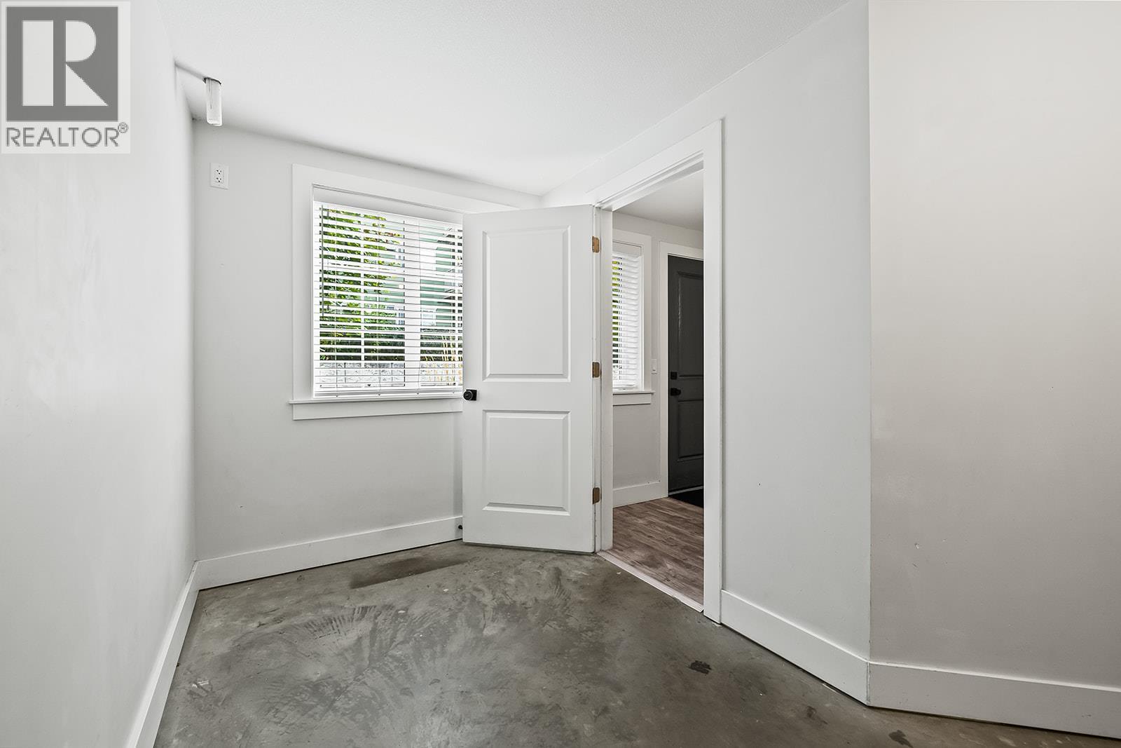 8 644 Lequime Road, Kelowna