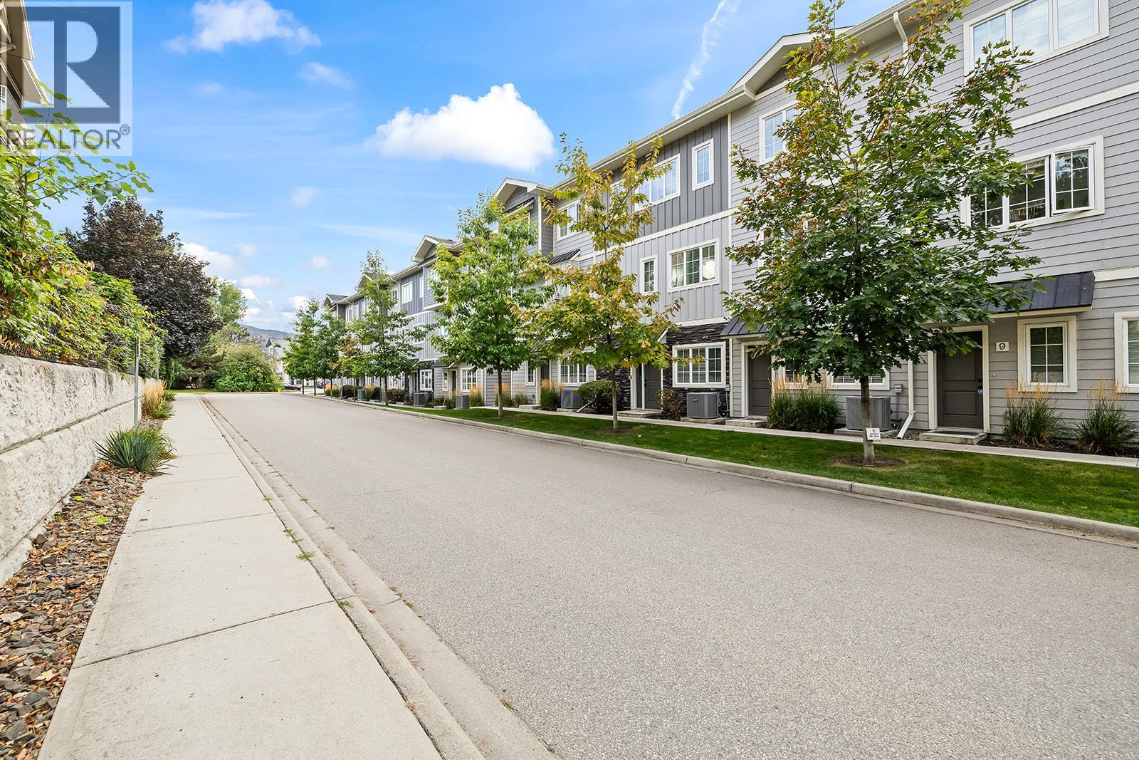 8 644 Lequime Road, Kelowna
