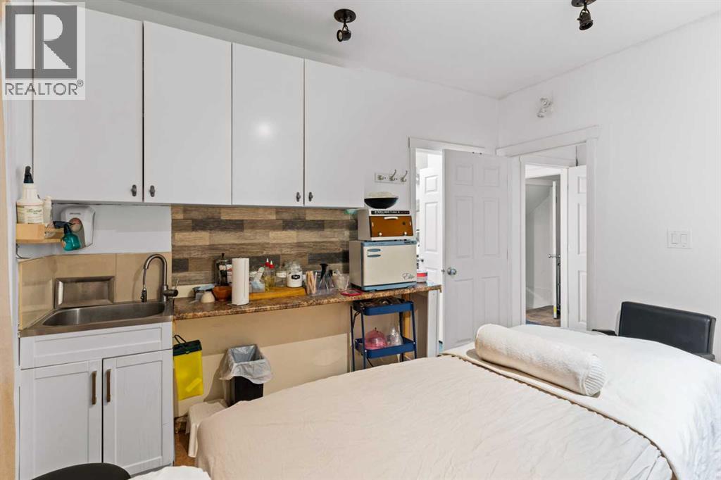 Business for Sale in   Street NW Hillhurst Calgary 