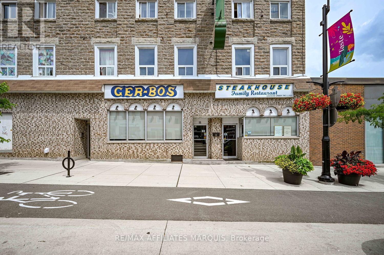 11 BECKWITH STREET S - Photo 4 of 34, Smiths Falls, Ontario