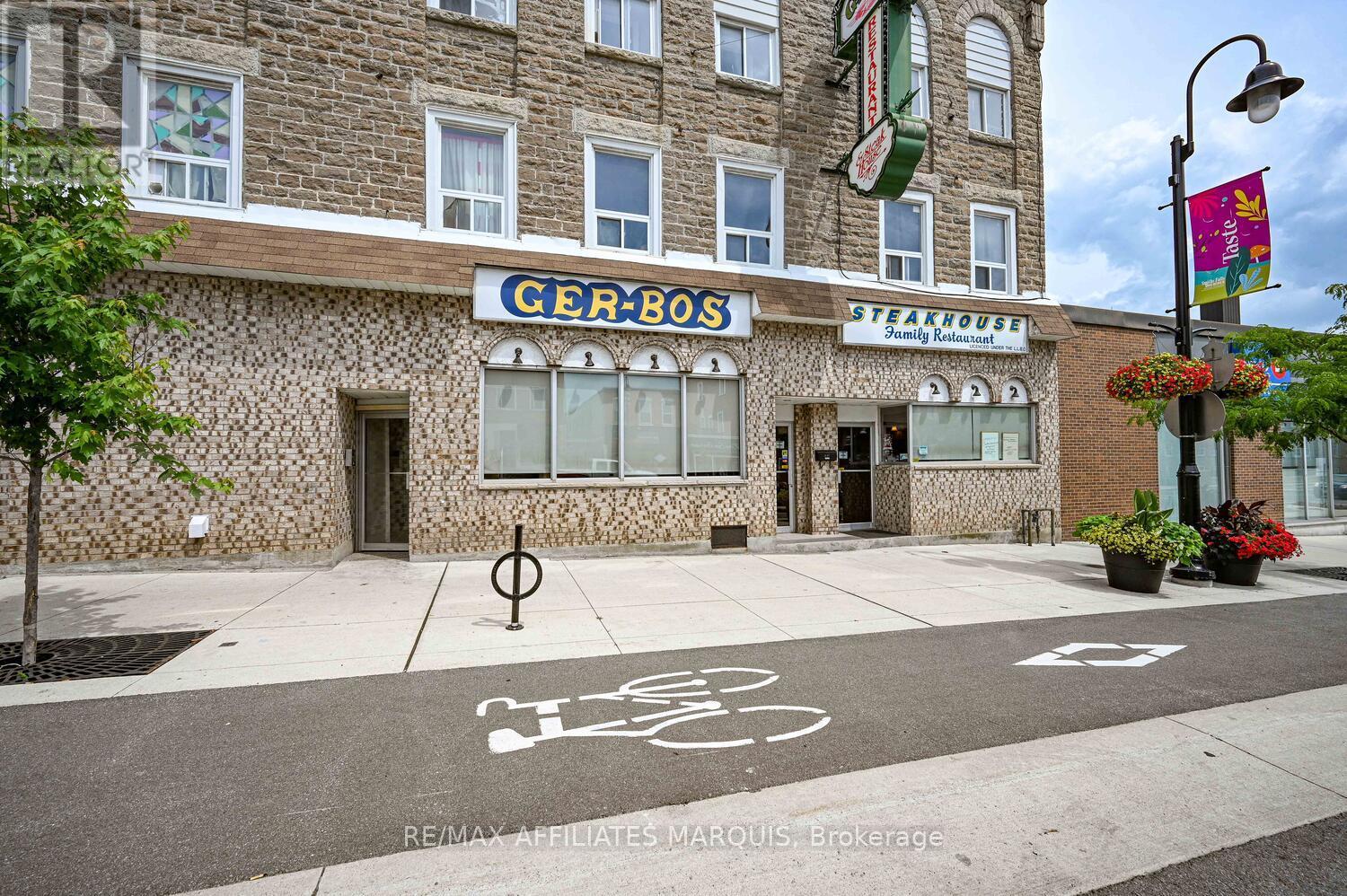 11 BECKWITH STREET S - Photo 3 of 34, Smiths Falls, Ontario