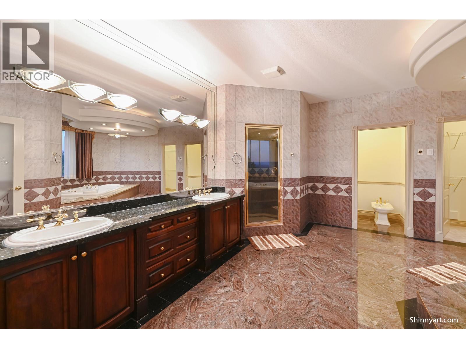 3063 PLATEAU BOULEVARD, Coquitlam