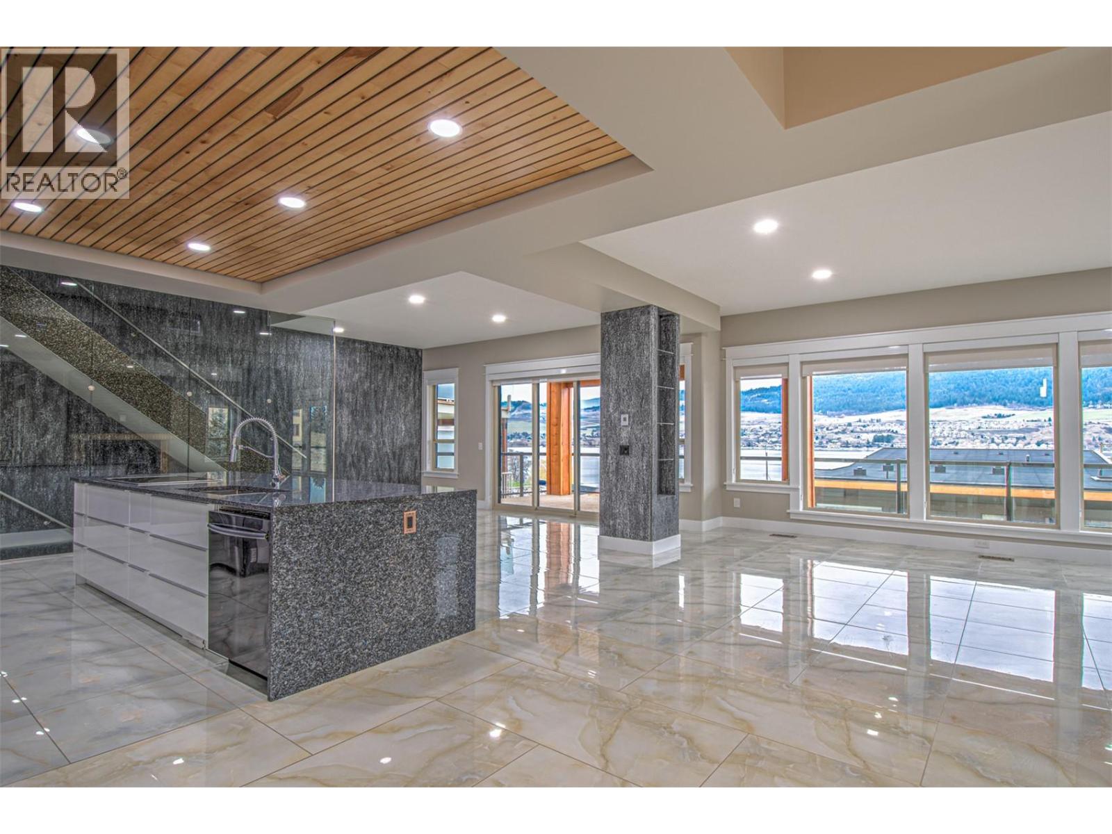 7509 Kennedy Lane - 10