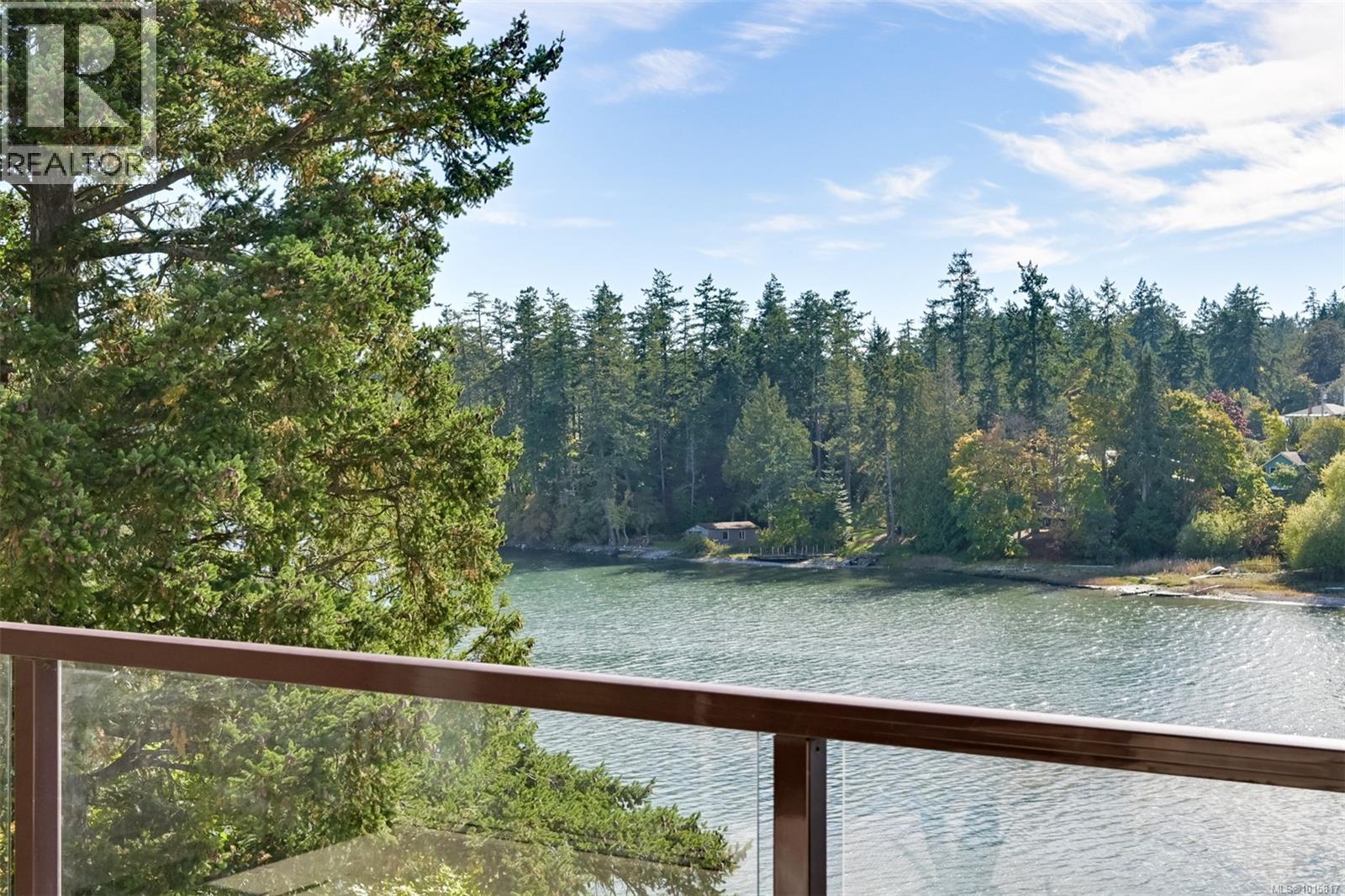 318 485 Island Highway, View Royal