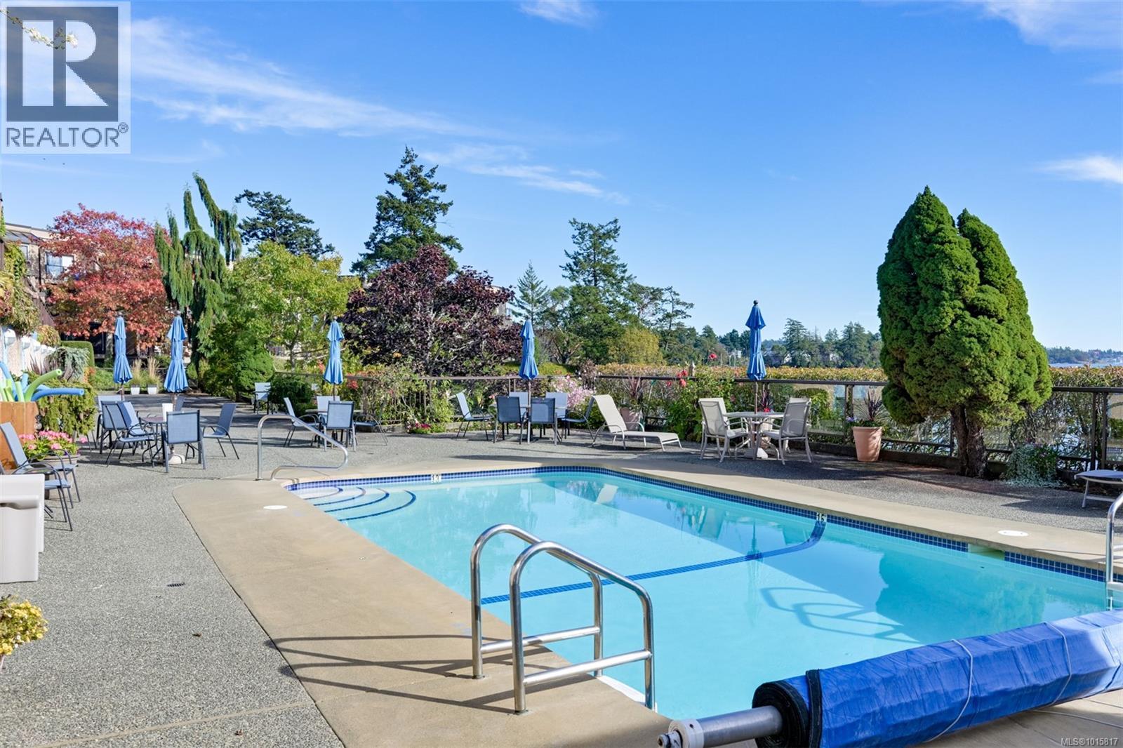 318 485 Island Highway, View Royal