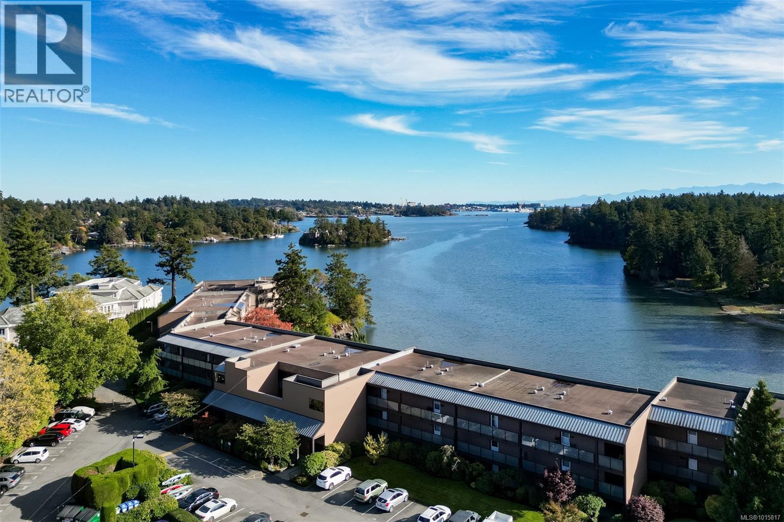318 485 Island Highway, View Royal