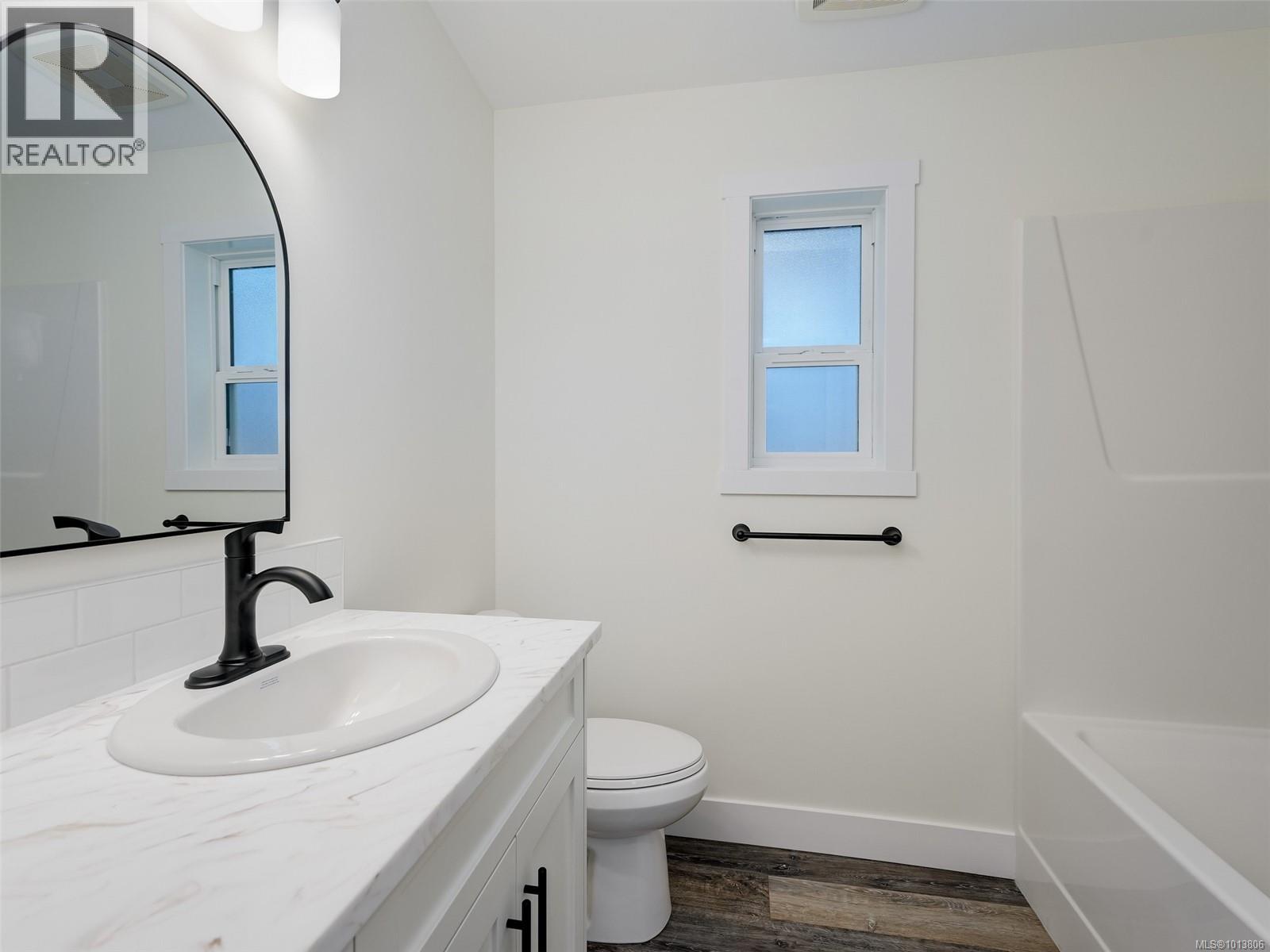 431 747 Old Place Road, Central Saanich