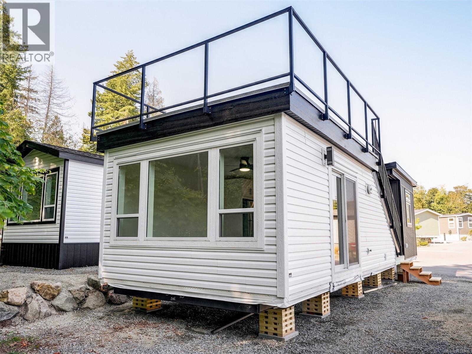 431 747 Old Place Road, Central Saanich