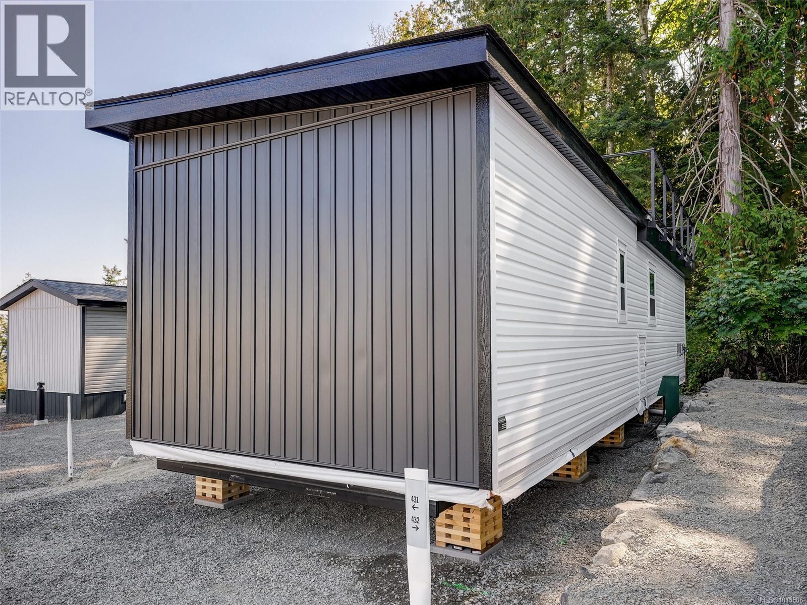 431 747 Old Place Road, Central Saanich