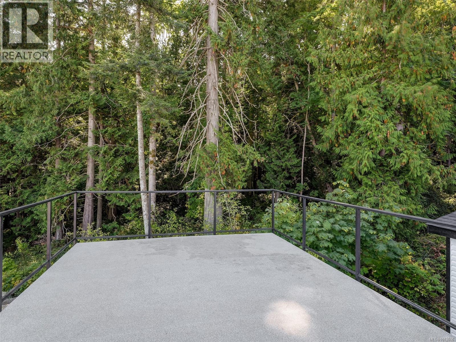 431 747 Old Place Road, Central Saanich
