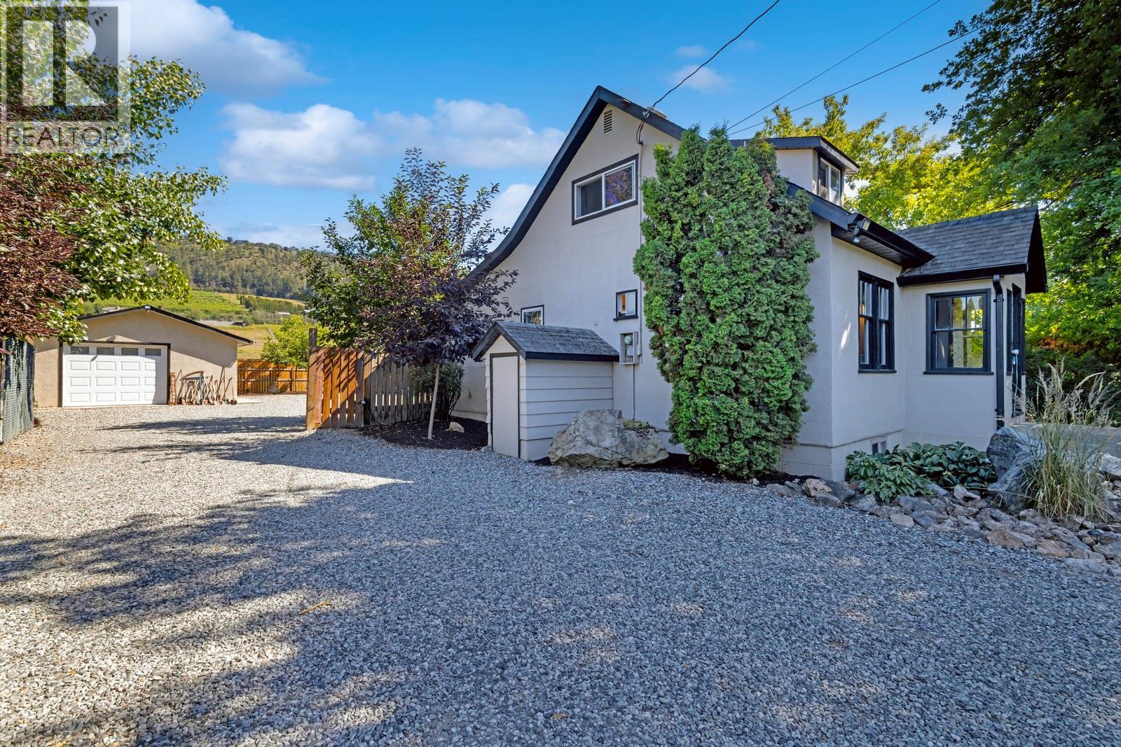 431 Valley Road, Kelowna