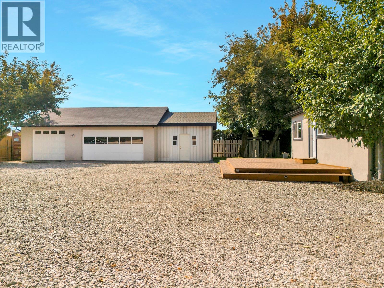 431 Valley Road, Kelowna