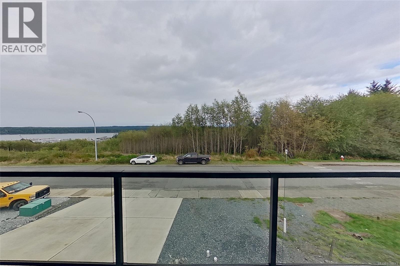 2087 Pioneer Hill Dr, Port McNeill