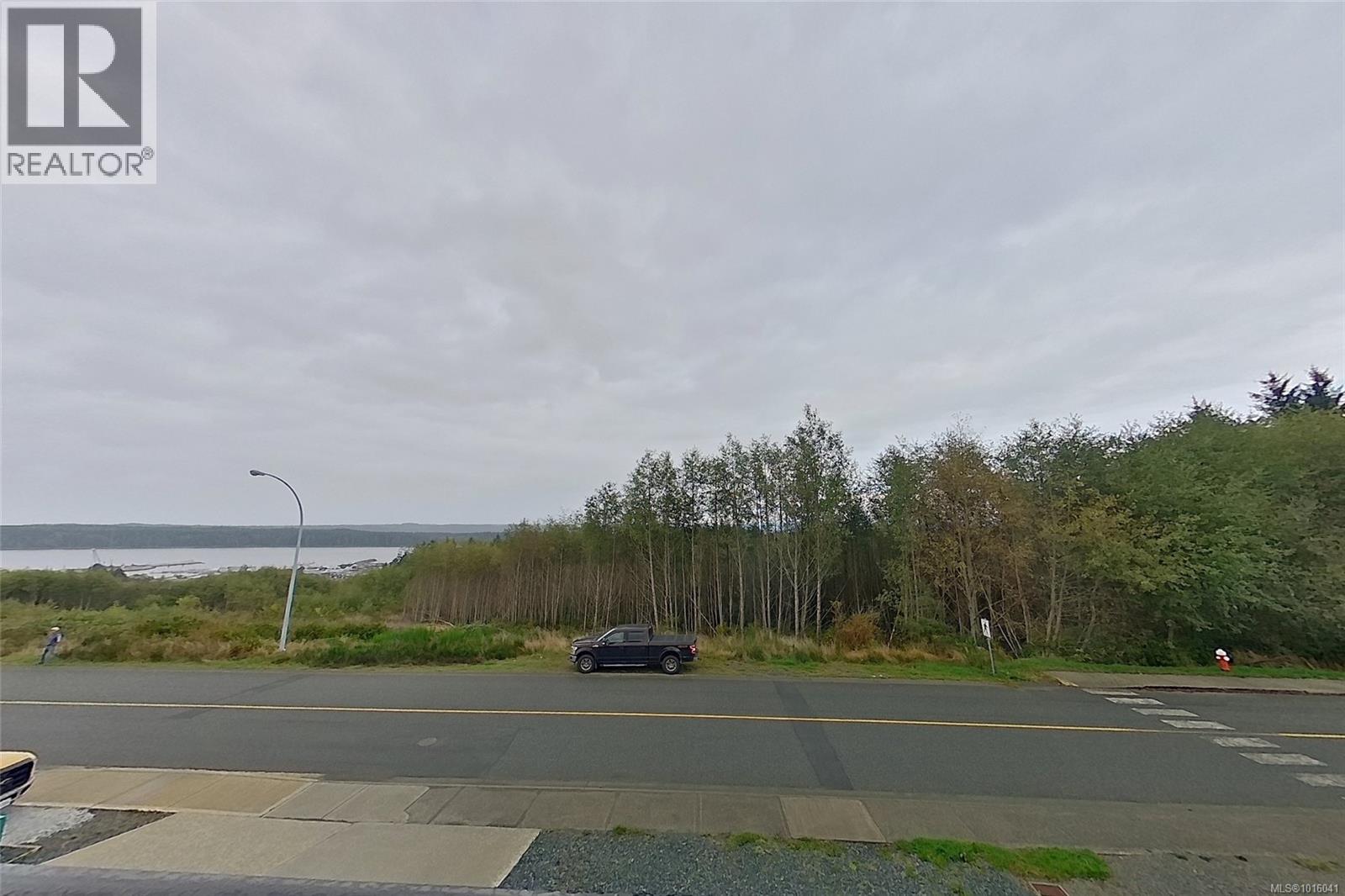 2087 Pioneer Hill Dr, Port McNeill