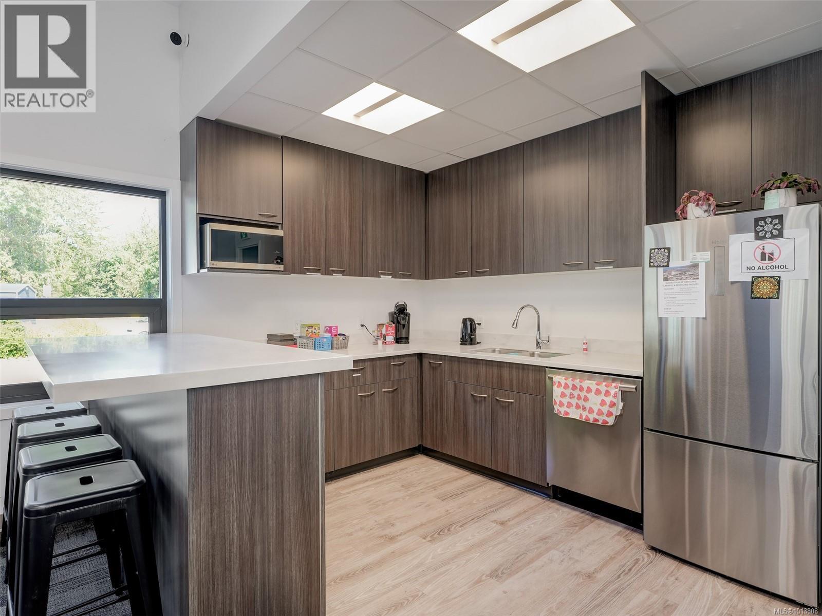432 747 Old Place Road, Central Saanich