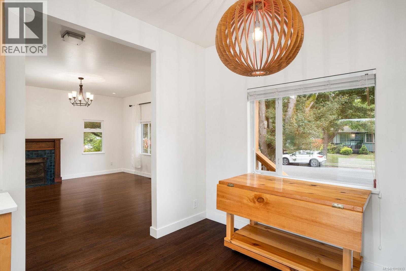  2659 Victor Street, Victoria