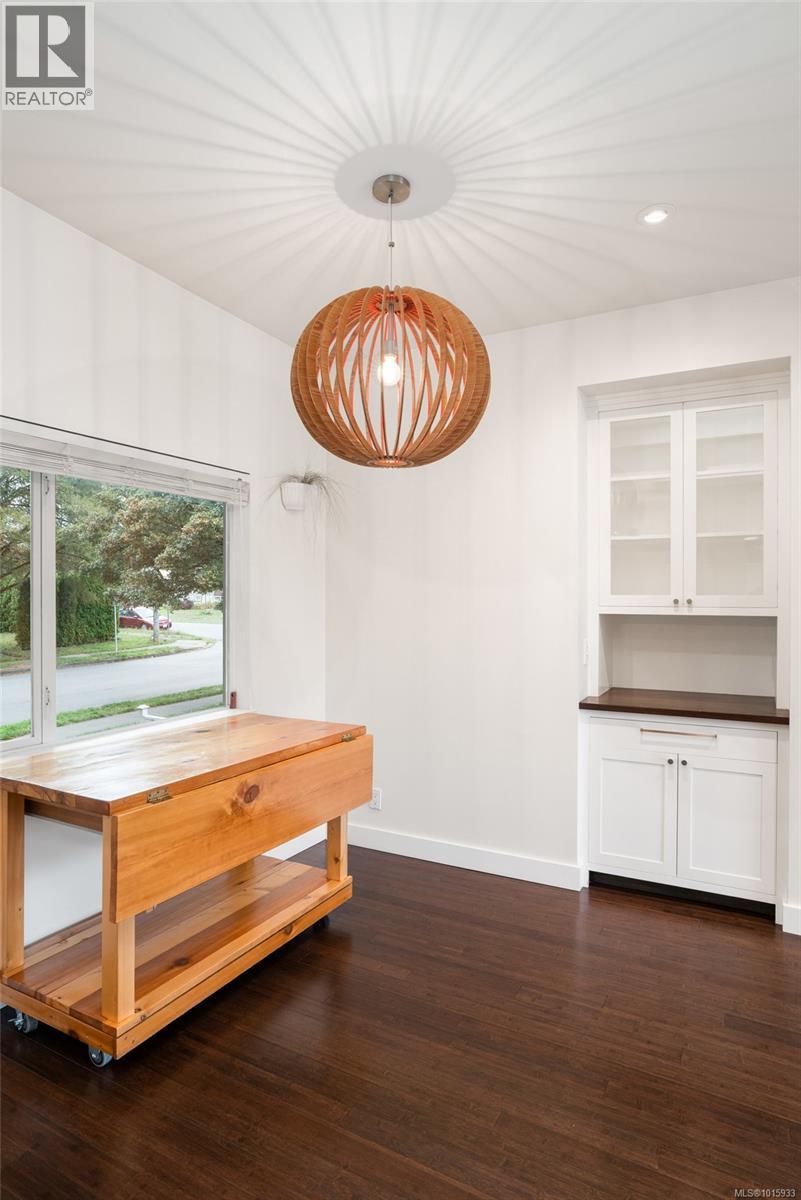  2659 Victor Street, Victoria
