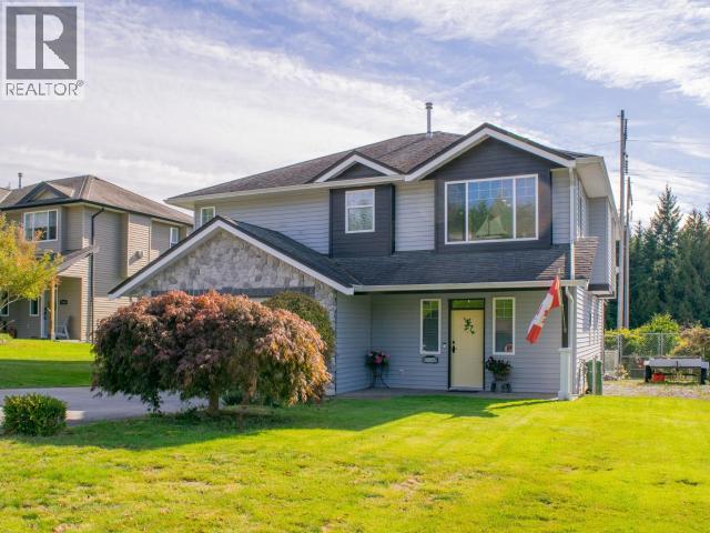 7224 TOBA STREET, Powell River