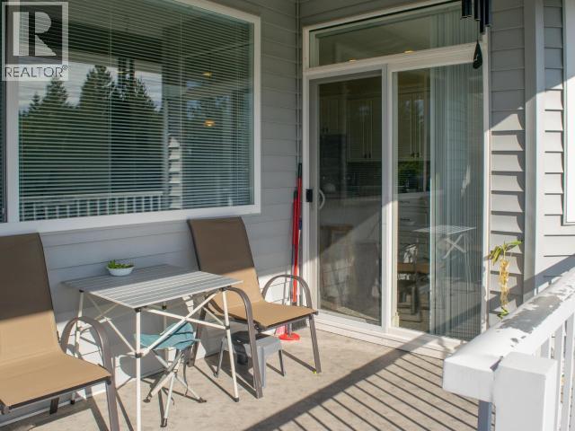 7224 TOBA STREET, Powell River