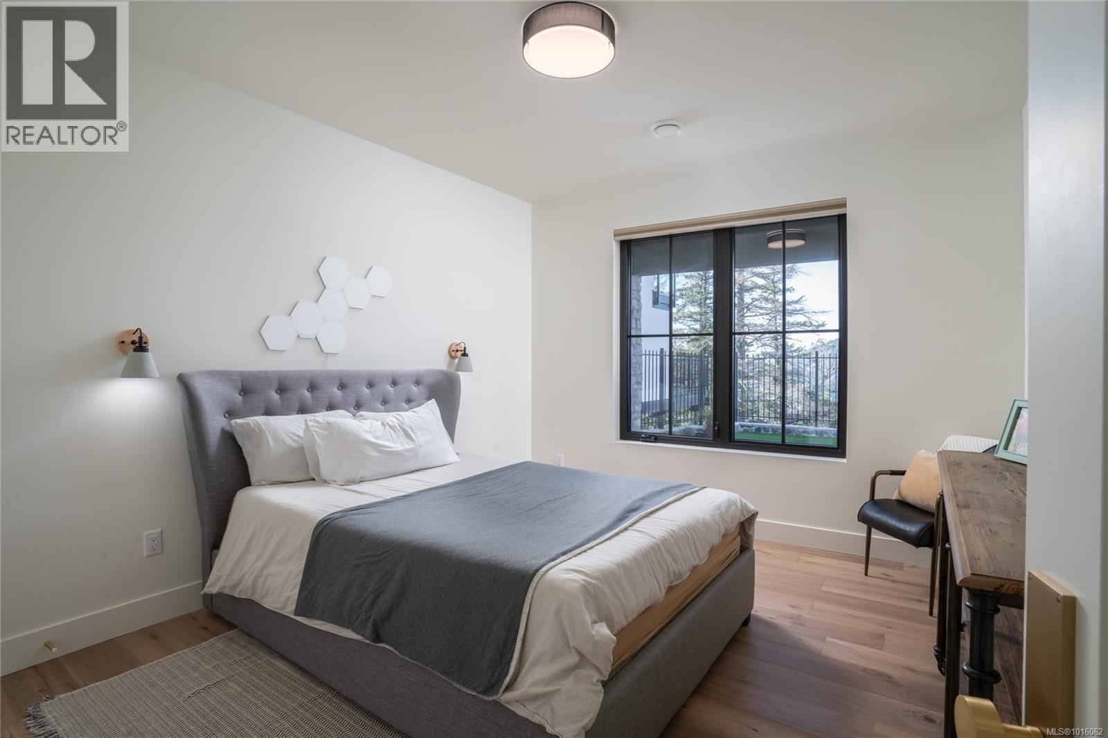  1416 Pinehurst Place, Langford