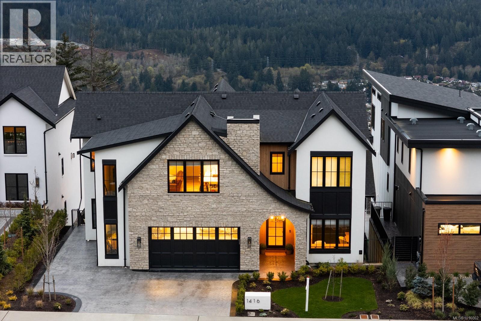  1416 Pinehurst Place, Langford