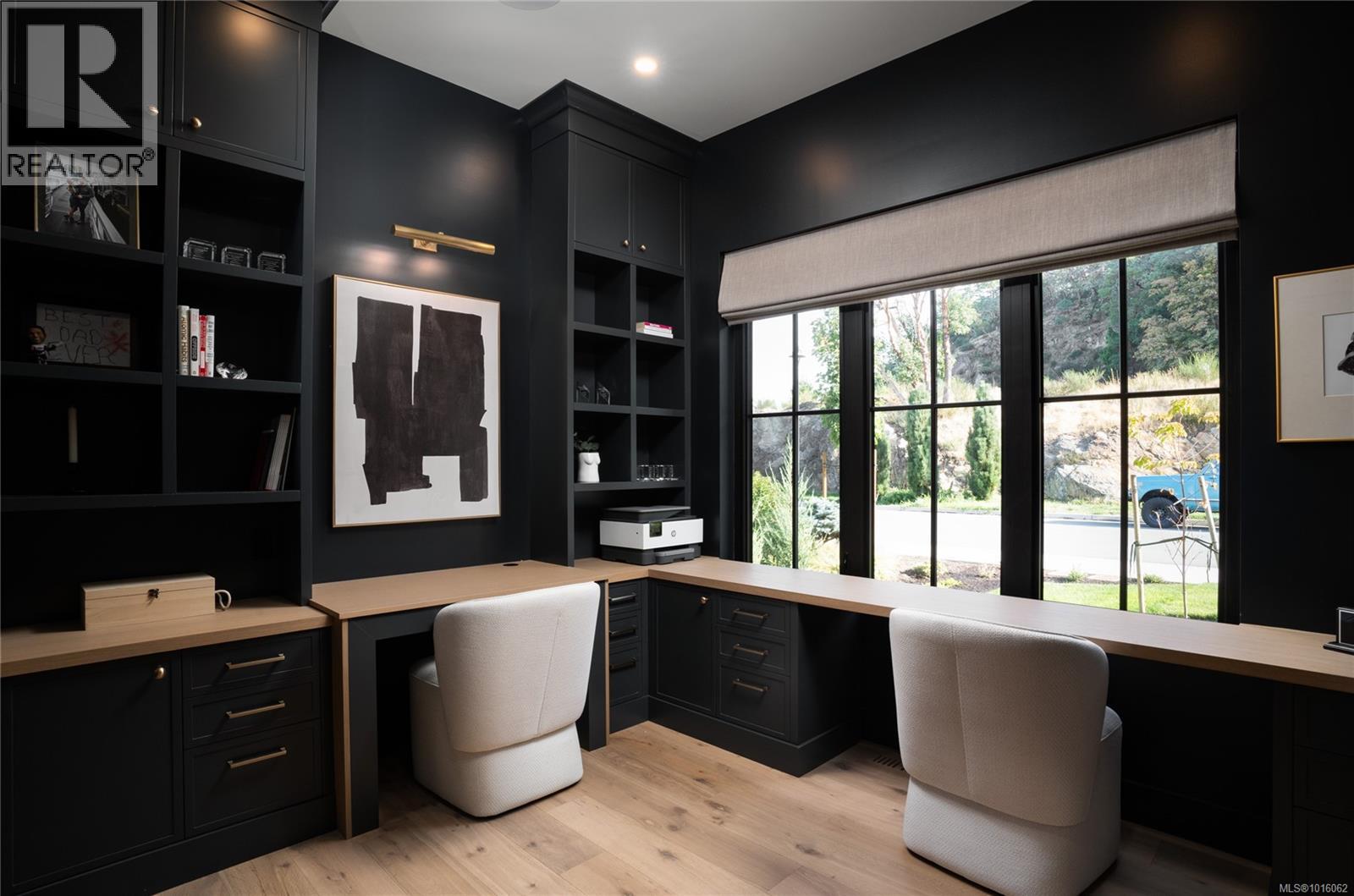  1416 Pinehurst Place, Langford